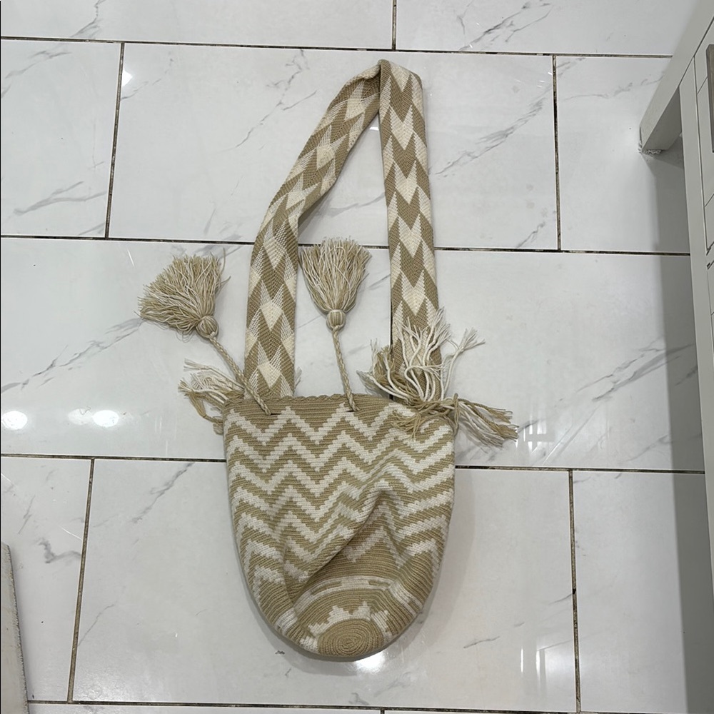 Chevron Patterned Beige and White Women's Bag